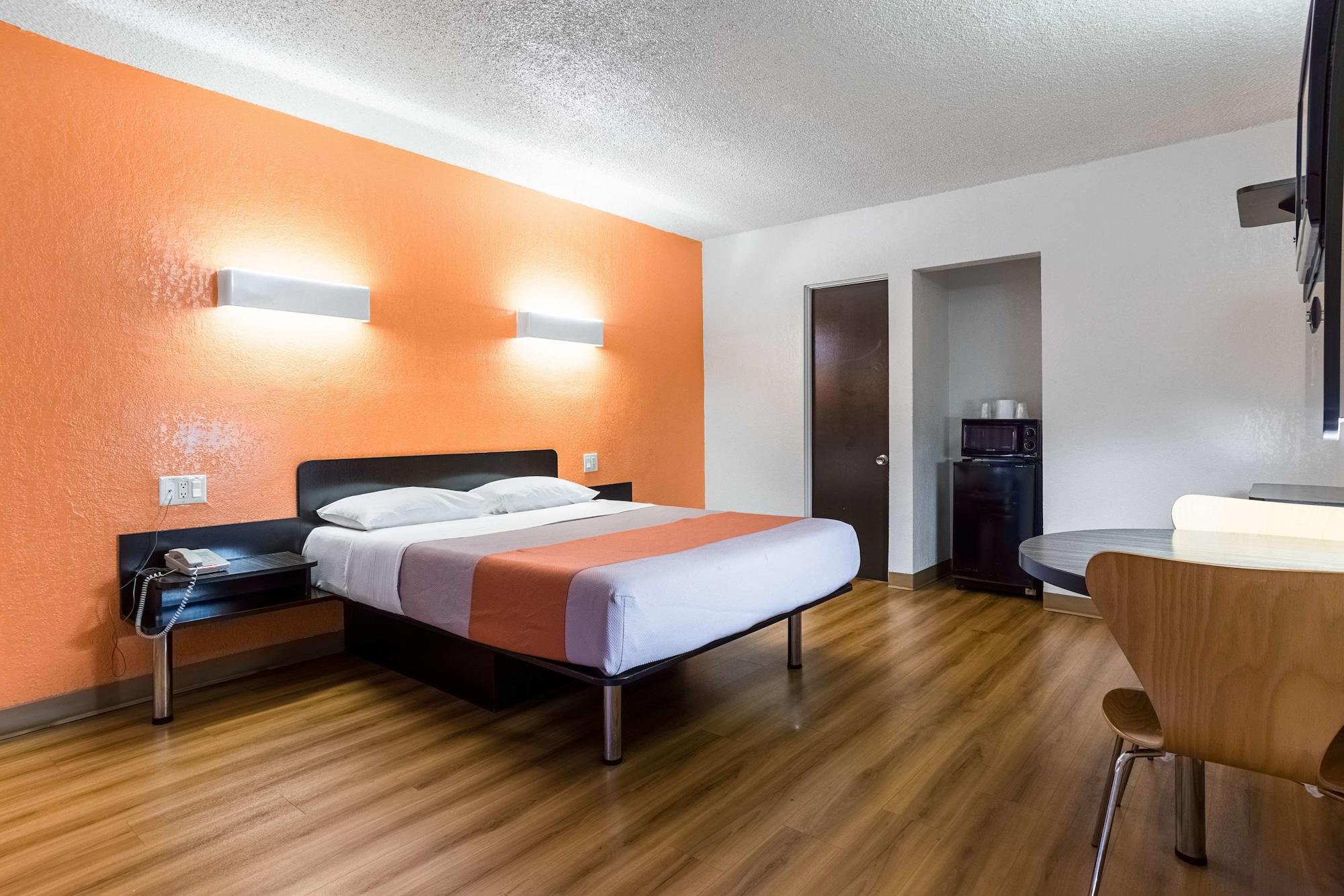 Motel 6-Long Beach, Ca - International City ภายนอก รูปภาพ