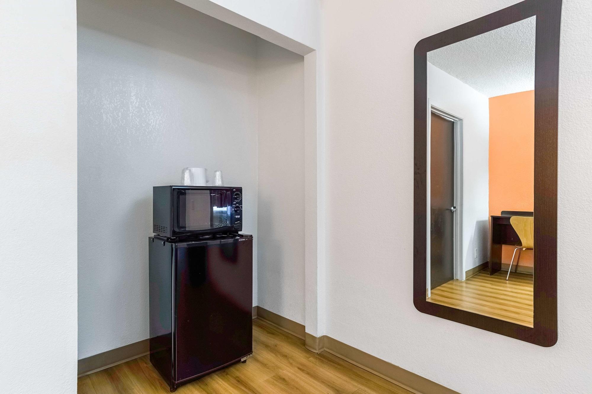 Motel 6-Long Beach, Ca - International City ภายนอก รูปภาพ